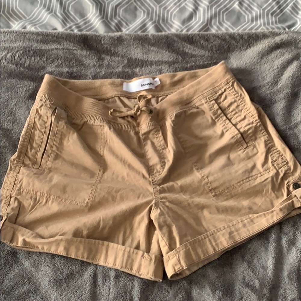 Khaki shorts